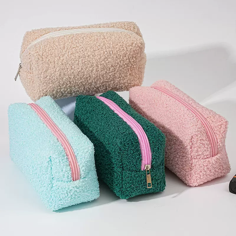 亚马逊同款卷毛绒笔袋便携护肤美妆品收纳文具包大容量时尚化妆包