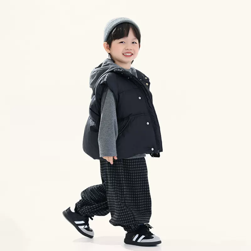 畅果童装男童羽绒马甲儿童冬装新款保暖外套中小童90白鸭绒马夹