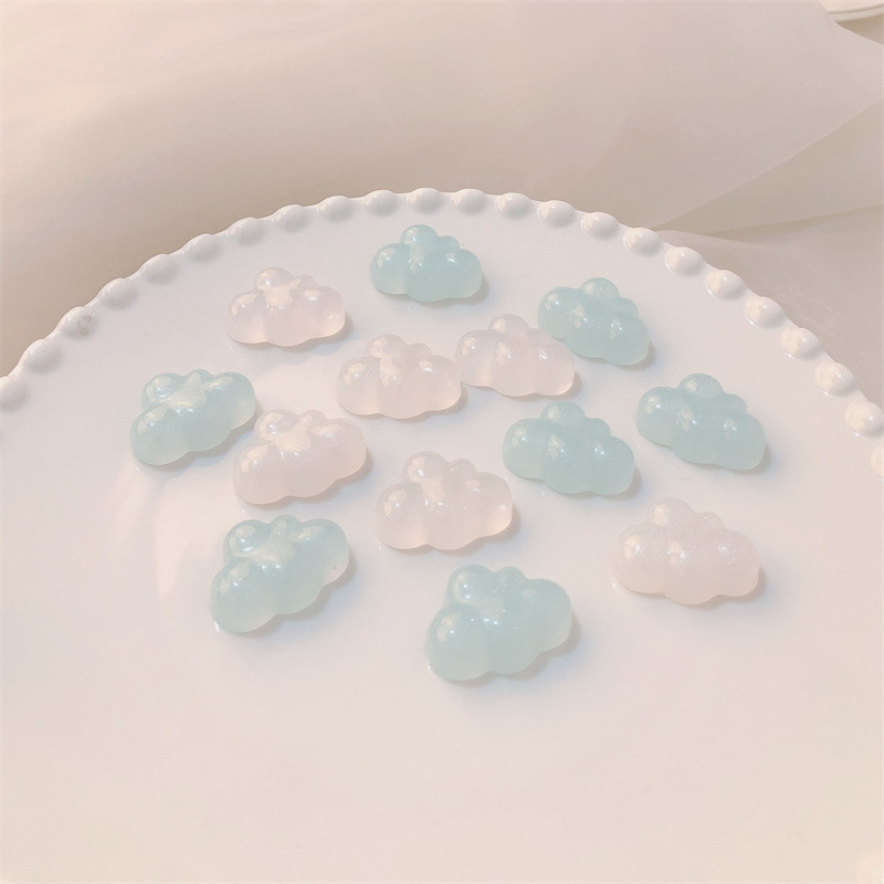 Accesorios de resina bricolaje sirena Ji nube Nube Blanca Crema pegamento teléfono móvil Shell decoración belleza caja de almacenamiento material de parche