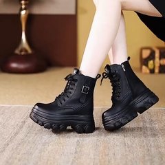 增高厚底轻便马丁靴女2025秋冬新款加绒保暖洋气小个子显高短靴女