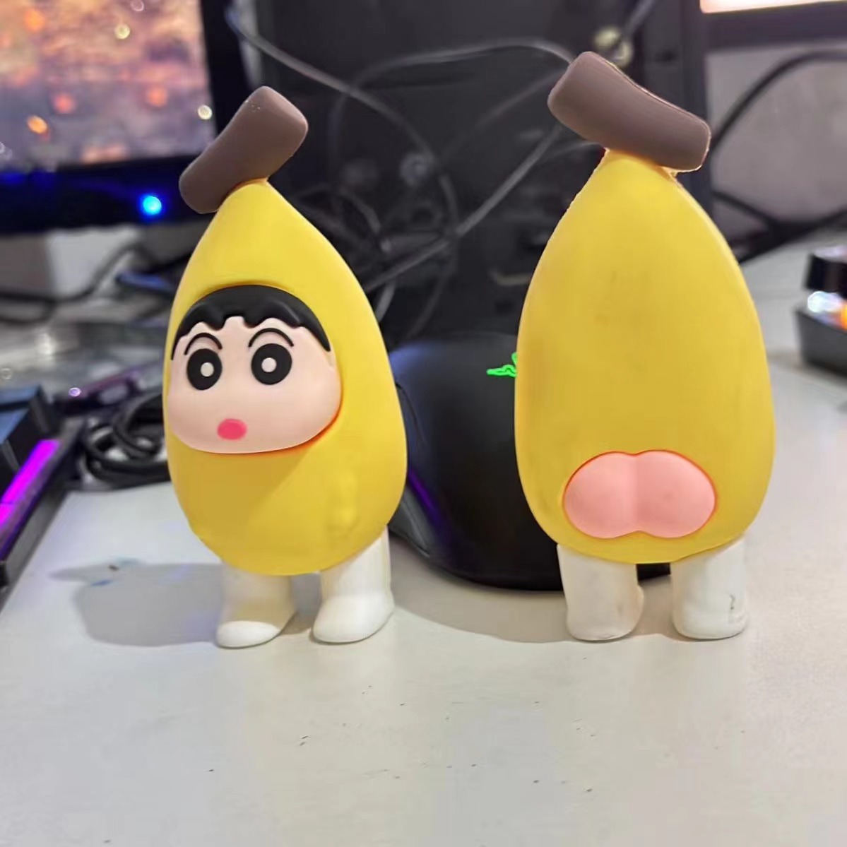 独特的角色设定蜡笔小新香蕉 玩具解压游戏周边生日礼物 水果COS