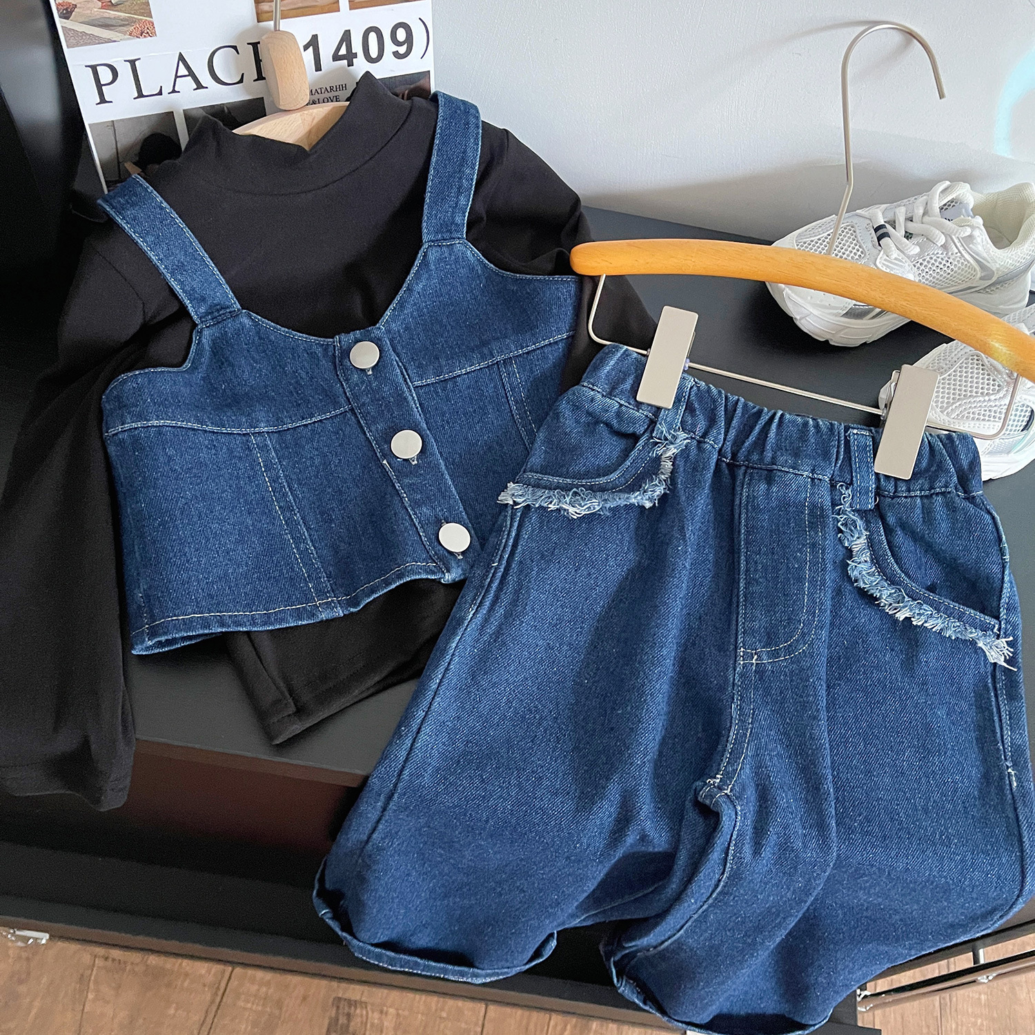 2023 New Korean Girls' Cowboy 3-Piece Base Shirt Baby Autumn Set 67209_voghion.com