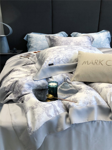 High-end 60-count Lenzing Lyocell Tencel four-piece set with big-name style digital printing quilt cover silk skate silk bedding T