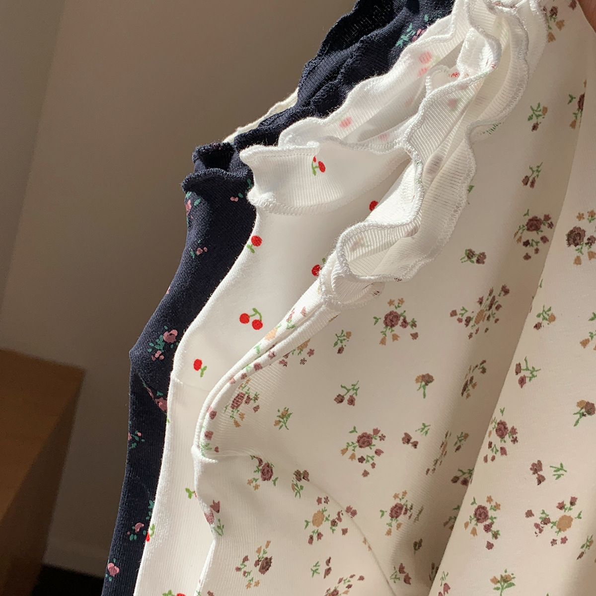 Autumn half-high collar girls' children's clothing Korean style top 2026 new autumn children's ruffled bottom shirt floral T-shirt