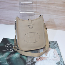 б���Ů��ܽ��С���OӋ2026�����¿�r��ܛƤ�μ�б�����ذ�С��