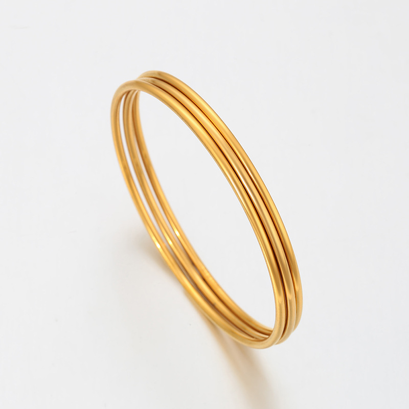 Xuping simple acero inoxidable brillante anillo pulsera imitación de oro europeo y americano lujo ligero temperamento tres capas para usar joyas al por mayor