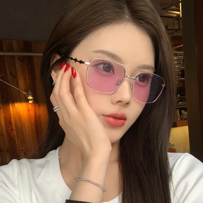 2024 새로운 하이 엔드 한국 스타일 유행 금속 달콤한 멋진 소녀 슬리밍 선글라스 모양 편광 선글라스