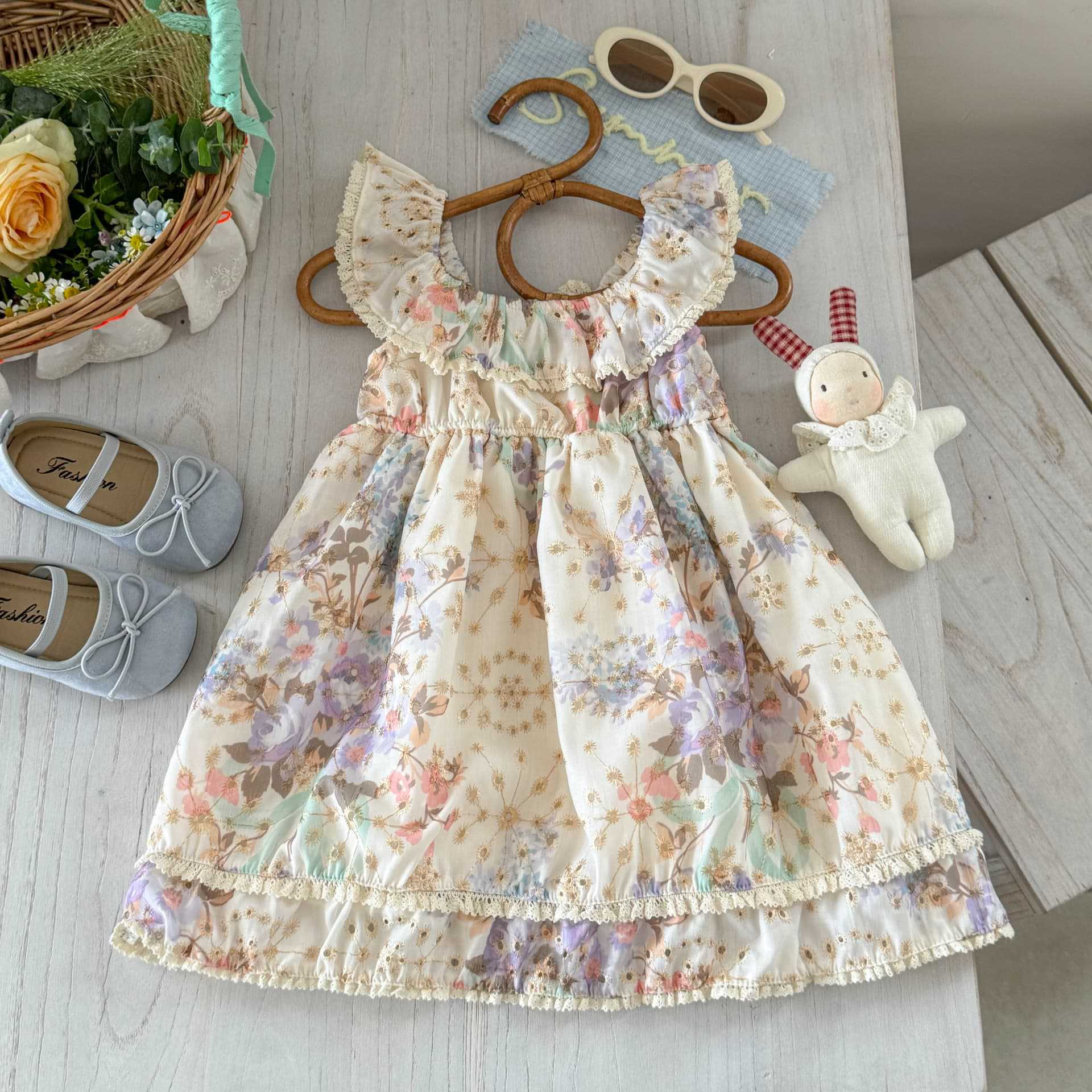 Vestido de verano de siete niñas con limón salado 2025 nuevo estilo estampado falda para niños vestido de princesa del tesoro femenino de estilo occidental falda de tirantes