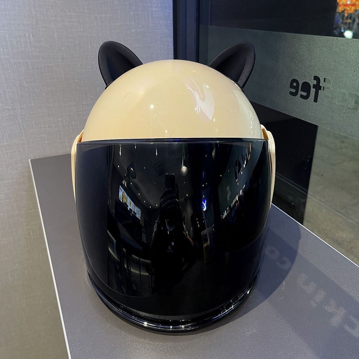Winter Electric Motorcycle Helmet 3C Certified Cat Ear