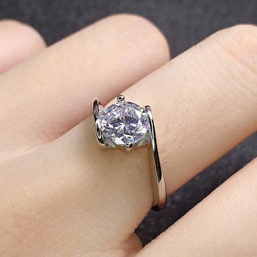 Dropshipping imitation moissanite diamond ring, low luxury classic six-claw diamond ring, platinum-plated white diamond ring, live supply