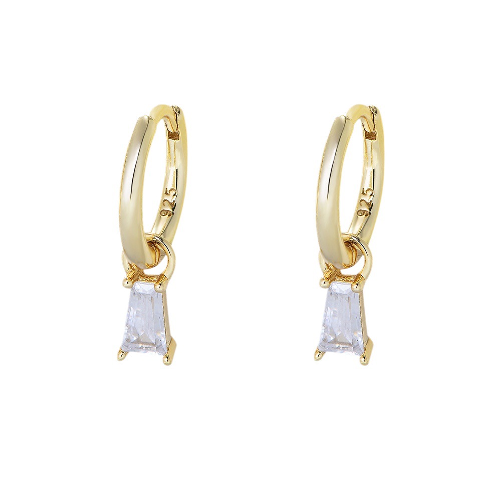 Nuevo 925 pendientes de plata esterlina traje combinación pequeños pendientes de circón personalizados estilo europeo y americano ins elegantes pendientes de mujer