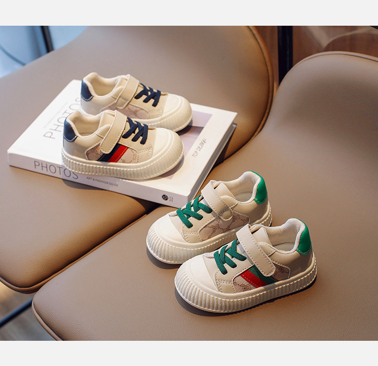 Children's 2024 spring children's sports Korean version casual for boys and girls Soft soled Velcro baby walking shoes_voghion.com