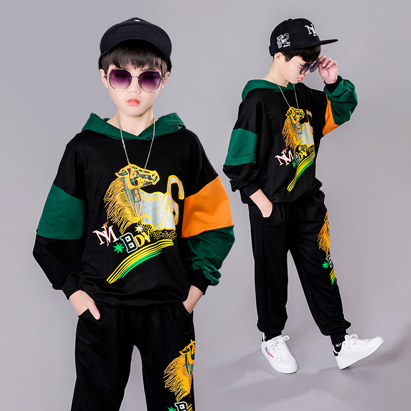 Barnas uformelle høst 2023 ny koreansk versjon av guttegenser med hettegenser, stort sportssett i to deler for barn_voghion.com