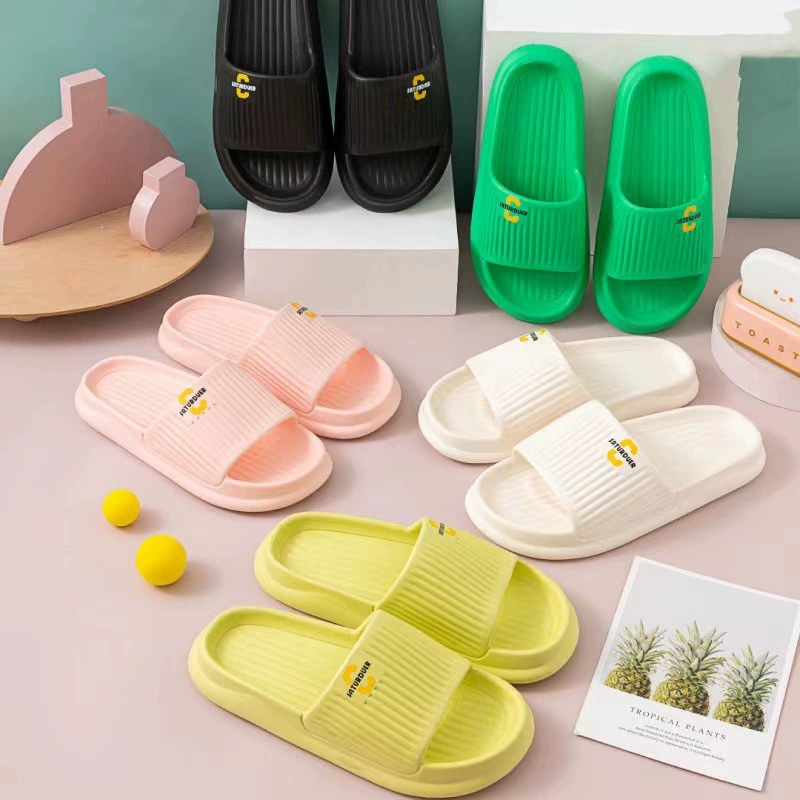 2023 Новые модные повседневные сандалии для пар и тапочки для дома, ванной, дома, письма, сандалии, верхняя одежда оптом