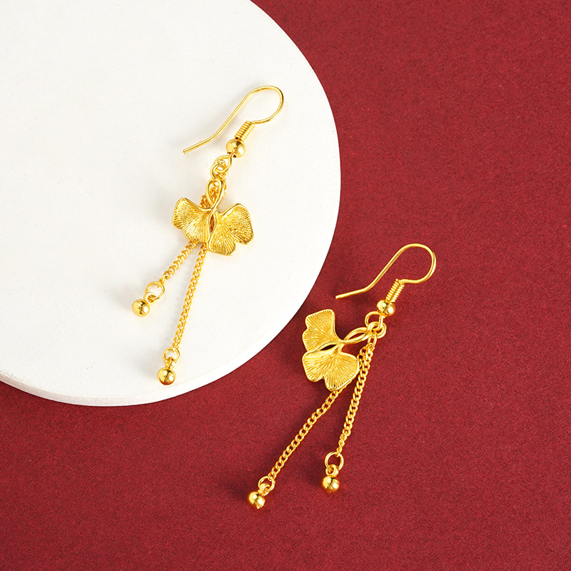 Ginkgo biloba arudo vietnamita pendientes de orejas frillones alta sensación de lujo ligero chapado en oro no desvanecer joyas accesorios al por mayor