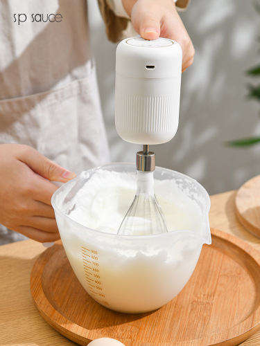 Graduated Measuring Cup Plastic Whisk Cup Large Capacity Measuring Cup Whisking and Filtering Bowl Rice and Vegetable Washer