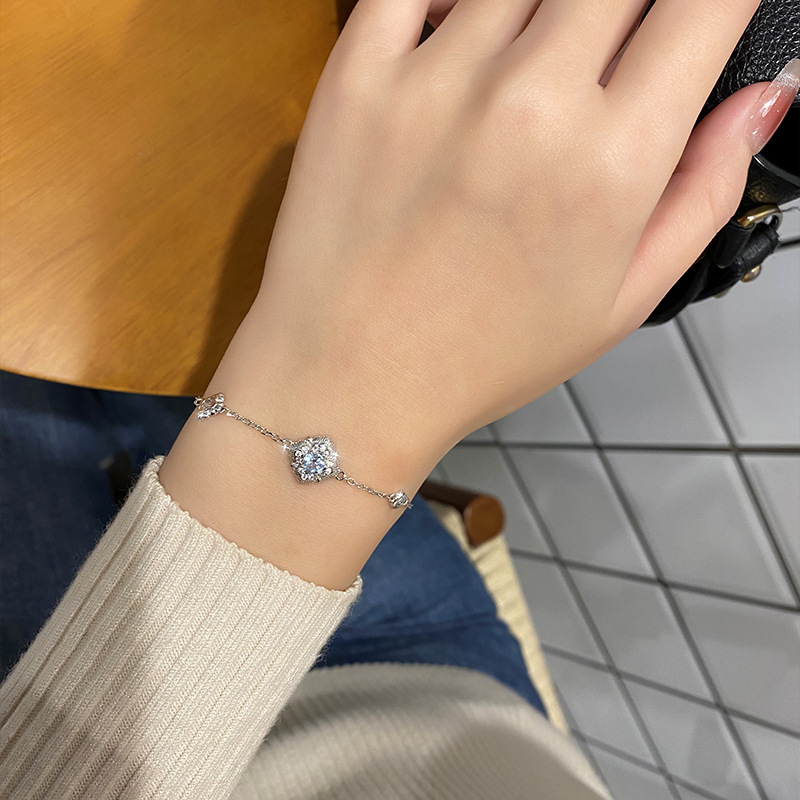 Joyas de piedra natural de alta calidad transfronterizas s925 pulsera de plata esterlina femenina corte retro tallado en oro artesanía no se desvanece accesorios femeninos