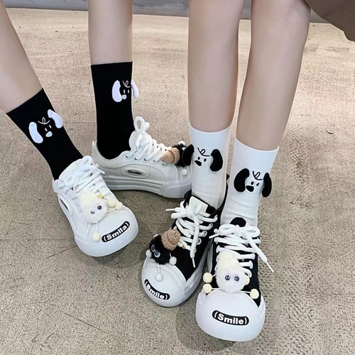 Net celebrity's same three-dimensional doll socks for women, mid-calf socks, Japanese black and white ears, puppy socks, vertical pattern student socks