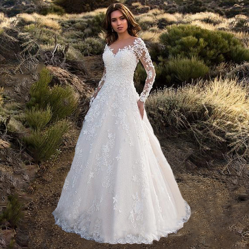 2025 New European And American Lace Women's Long Sleeve Off-Shoulder White Bridal Wedding Dress Gown_ecoleips.com