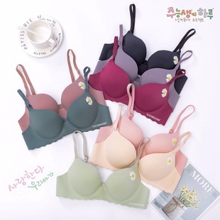 �r��֮��Ůʿ���� С�ؾ۔n�ϱ��º����m͸��o�ȦһƬʽ����