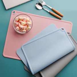 食品级硅胶方形餐垫 幼儿学生餐桌垫 防水防滑防漏 可折叠隔热垫