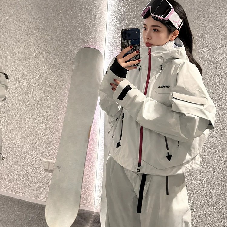 Ldab White Short Ski Suit for Women 2026 Autumn and Winter New Outdoor Waterproof, Windproof and Cold-Proof Snowboard Suit