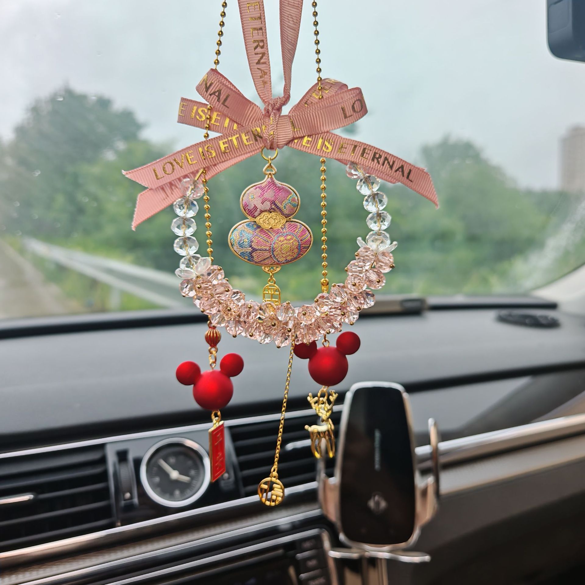 Crystal gourd car hanging rearview mirror decoration, women's safety pendant, car interior accessory