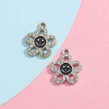 花朵笑脸滴油镶钻五叶花吊坠合金饰品小配件diy挂件手链服饰材料