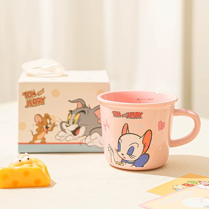 Gatos y ratones de dibujos animados de cerámica copas caseras de alto valor facial lindas tazas de agua de desayuno tazas de leche regalo