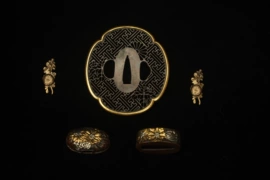 装饰刀剑;金属工艺品;家用菜刀