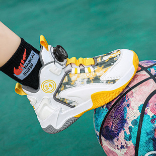 �Ͳ��ͯ�@��Ь͸����Ůͯ���eЬ��2023�Ŀ����D���к��\��Ь��