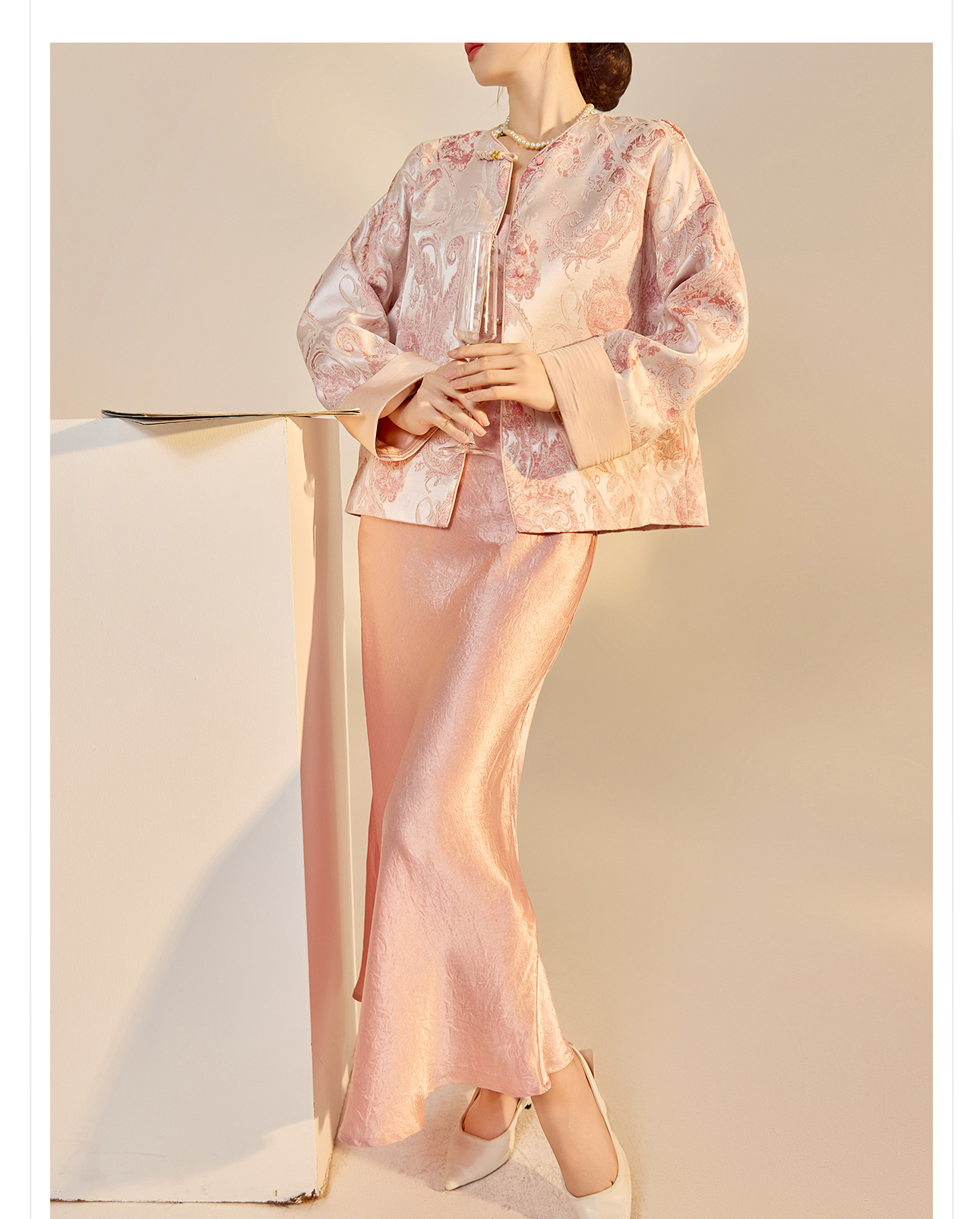 Áo khoác nữ kiểu Trung Hoa mới, chất liệu jacquard họa tiết nổi, phối khuy cài, form suông thu đông N9025 — Miju [phiên bản cotton], Hồng nhạt [phiên bản cotton], hồng nhạt, cơm cam chi tiết 36