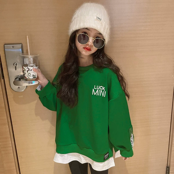 Green sweatshirt