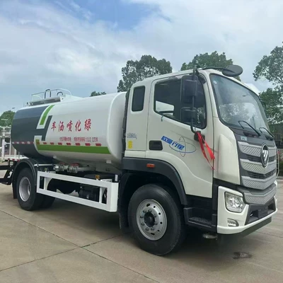 Suvarma maşınları 3-Ton 20-Cubic-Meter Green Landscaping Sprinkler Truck