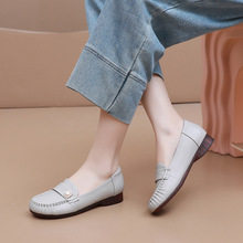2025春夏新款真皮平底豆豆鞋舒适牛筋牛皮43大码四季女单鞋