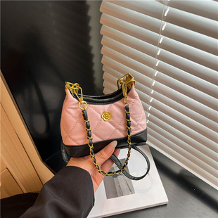 �r�г���ŮʿС������񽑾����2026���|��ɫ朗lҸ��б��μ��