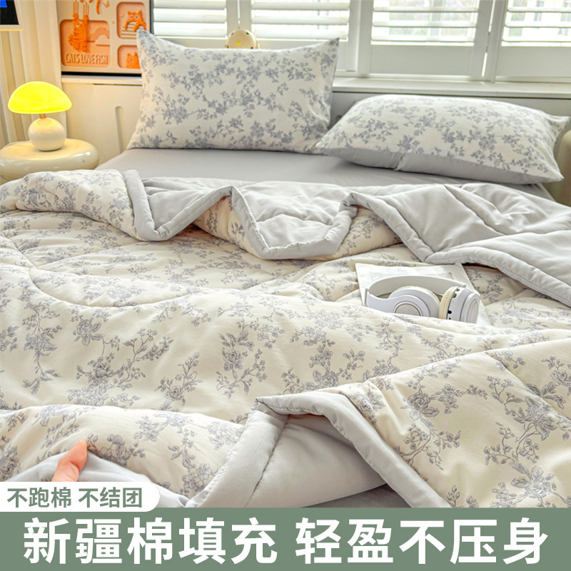 Algodón lavado de verano, edredón de aire acondicionado de algodón puro de Xinjiang, edredón delgado lavable a máquina, edredón fresco de verano simple y doble, juego de cuatro piezas