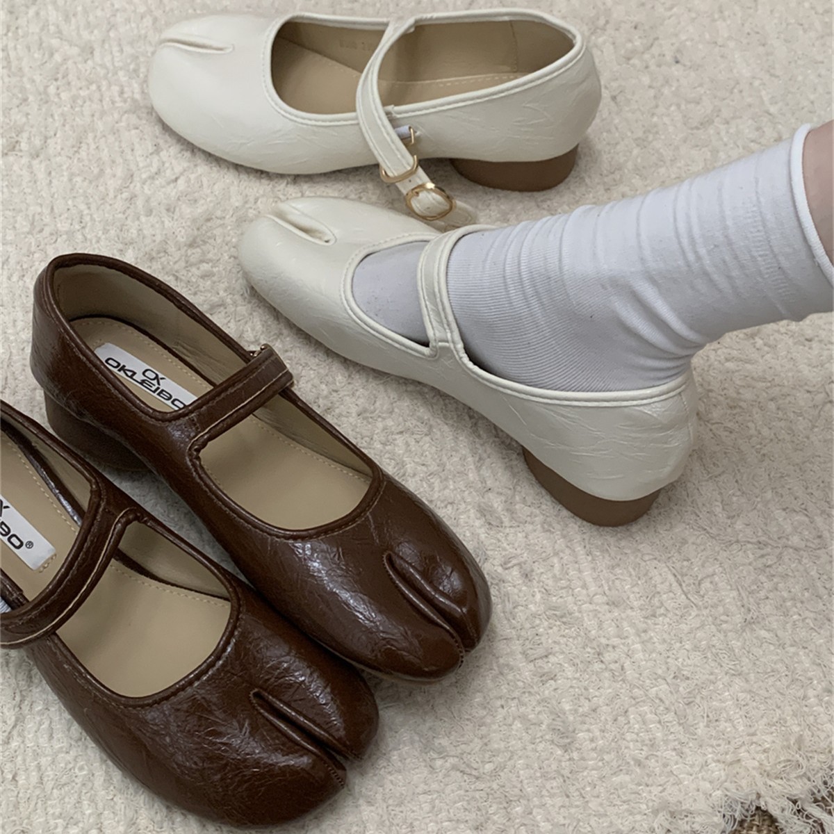 Women's Spring And Autumn New French Retro Style Fairy-like Casual Soft Leather Flat Mary Jane Shoes With Split Toe_vogvips.com