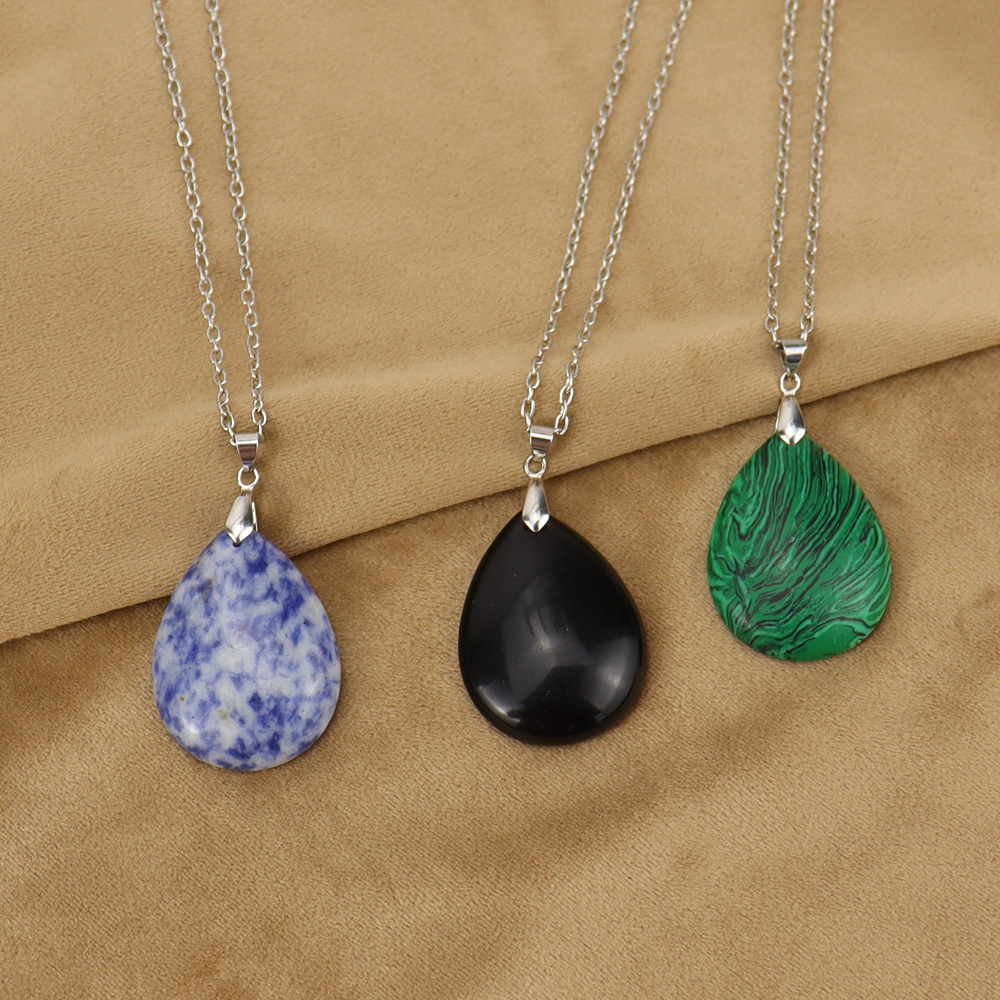 Fashion Water Droplets Natural Stone Handmade Pendant Necklace 1 Piece display picture 4