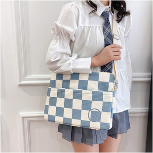 K-Style of Plaid One-Shoulder Diagonal Ipadpro 11inch Tablet Air Cosmetics Bag 14inch Laptop Bag