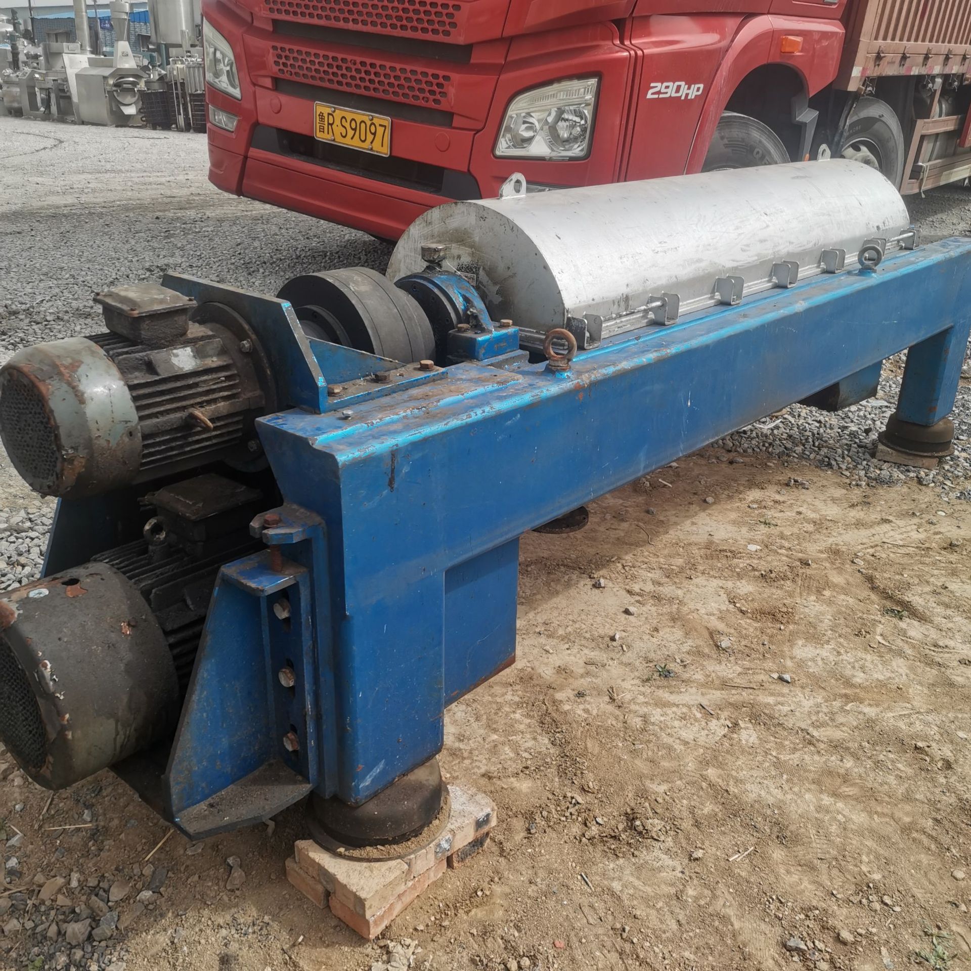 500固液渣三相分离卧式螺旋沉降离心机316材质高速分离设备