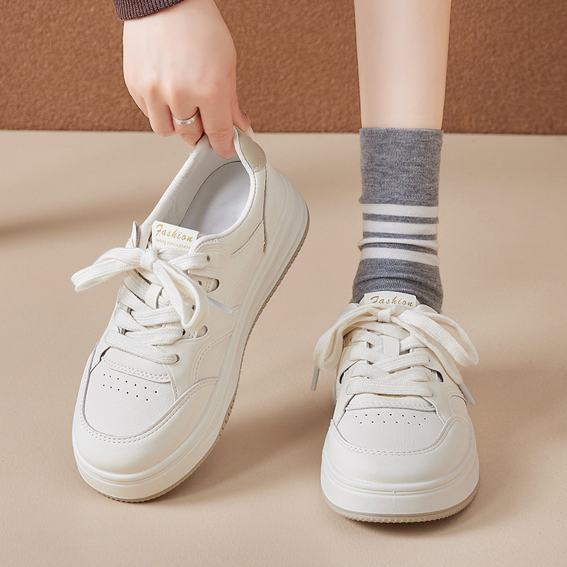 Augu Shi Deng zapatos blancos para mujeres 2025 nuevo suela suave de primavera con falda de zapatos de skate casuales de suela plana de moda