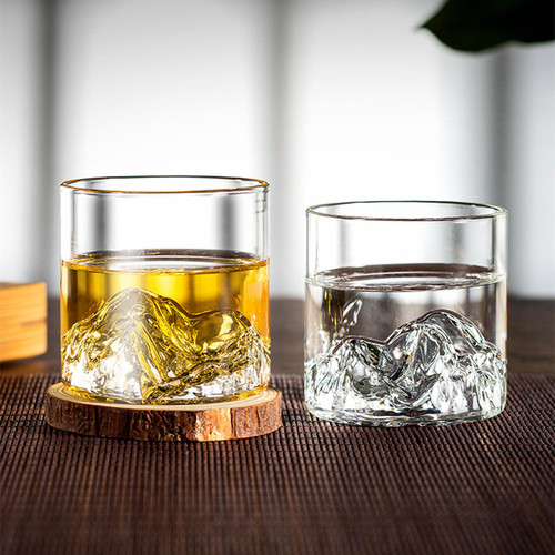 Transparent glass breakfast milk cup whiskey cup household high borosilicate glass retro mountain view cup tea cup water cup