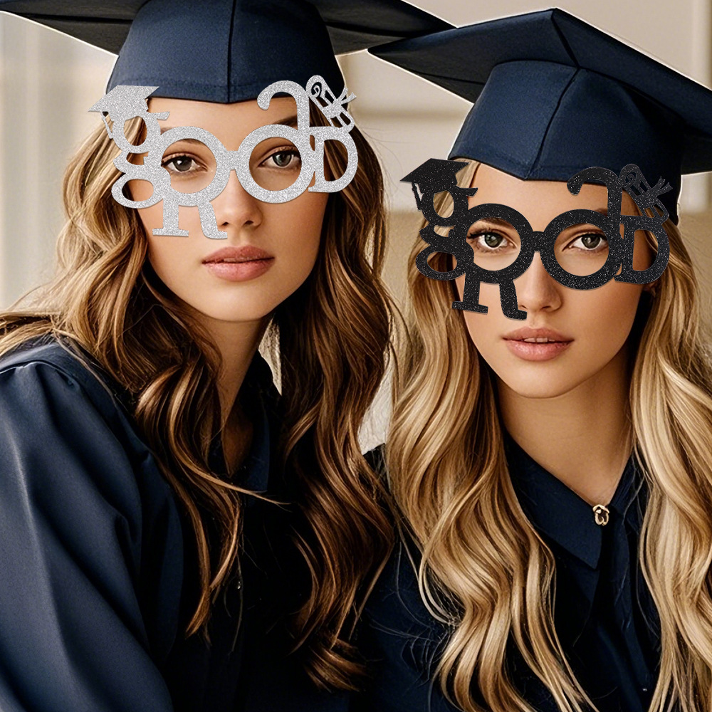 Gafas de fiesta temáticas de la temporada de graduación 2025 letras GRAD montura de gafas divertidas ceremonia de graduación gafas perforadas con fotos