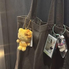 虹シリーズ黄色kitty公仔かばんストラップバッグ小掛アクセサリーかわいいアニメ女子kt人形
