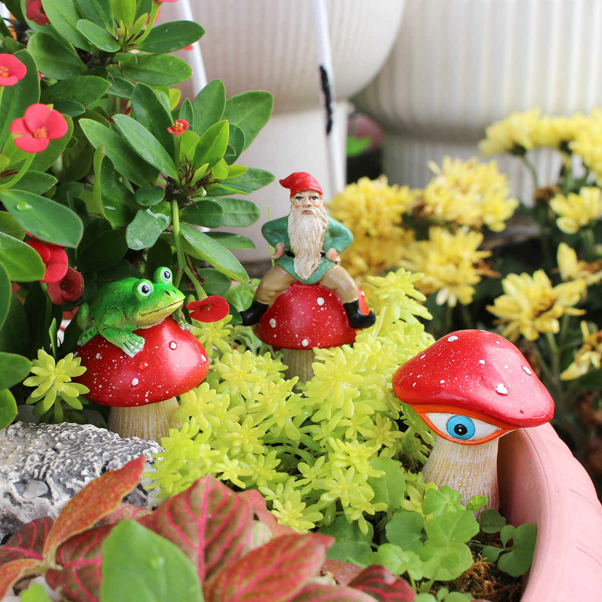  simulation mushroom frog dwarf family dwarf cartoon luminous mushroom plug-in scene decoration bonsai outfit