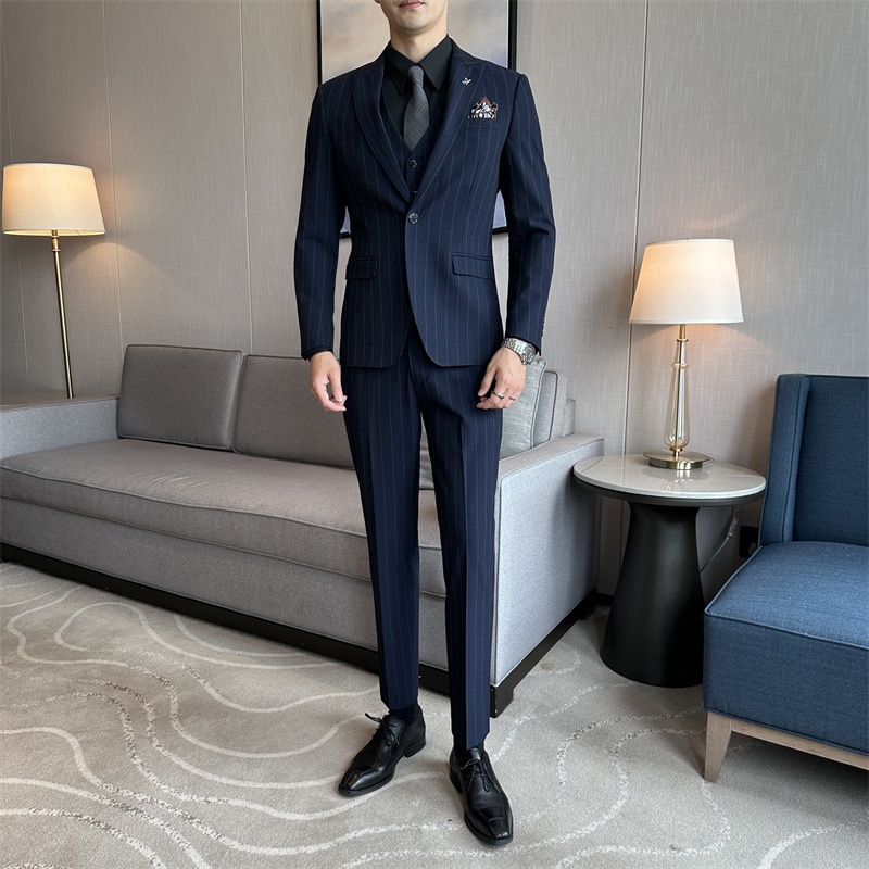 Modern Stripe Blazer Suit For Men | Single-Breasted Business Suit Set With Waistcoat, Lightweight & Tailored Fit_voghion.com