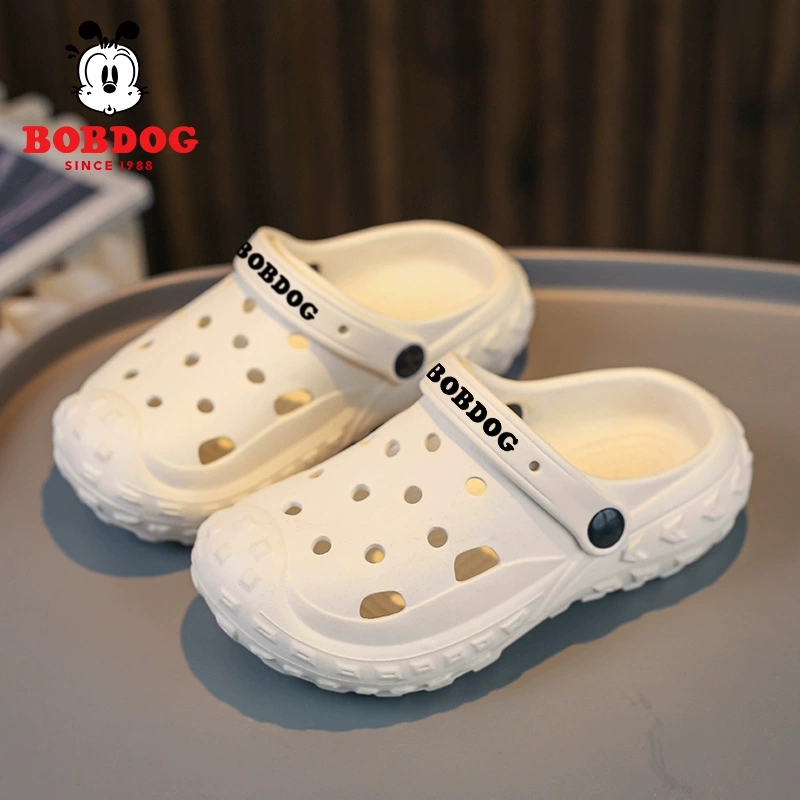 Обувь для мальчиков с пещерными отверстиями 2024 года Babou новый детский баотоу домашние тапочки