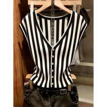 �ڰחl�y�I������Ʒ��Ů�ļ��¿ʽ���|��Ʒ�ٴ�p�g����