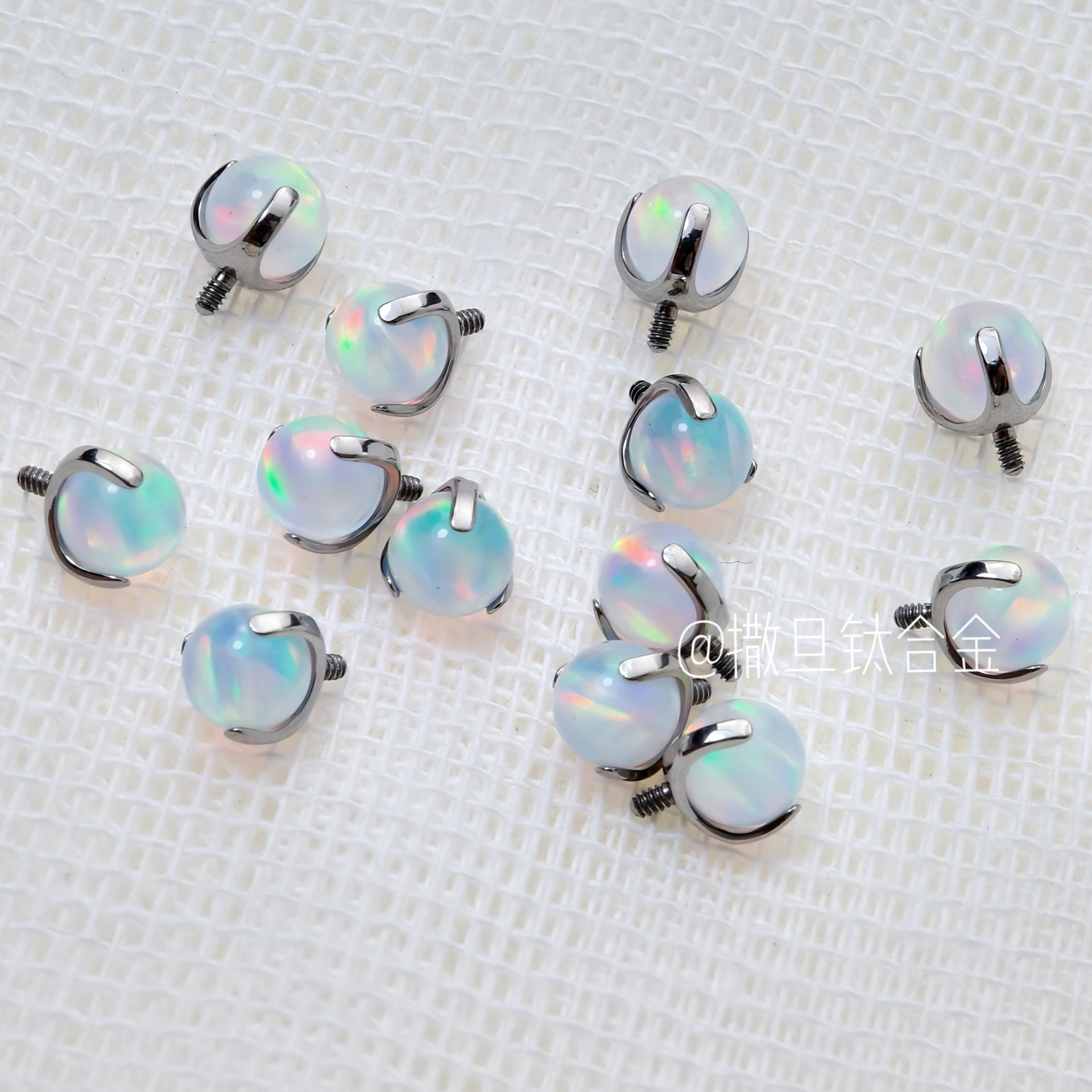 Silver pointed spike labret stud material detail